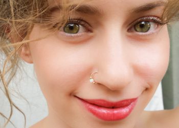 Nostril-piercing