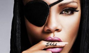 Tatuaggio-dito-Rihanna