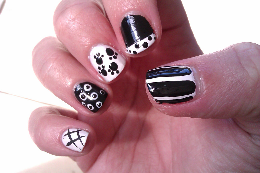 Nail-art-unghie-corte